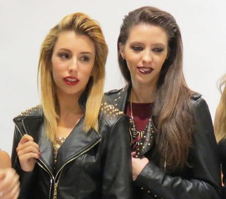 Teenagers Making off