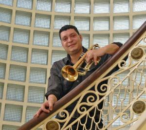 Vicente Freijeiro presenta su nuevo disco como solista con un concierto junto a la OSV en el Teatro de Chacao