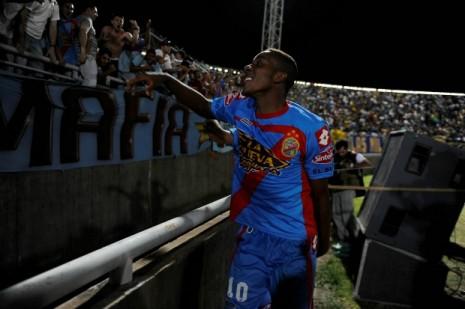 Supercopa Argentina: Arsenal lo mereció y se lo llevó en los penales