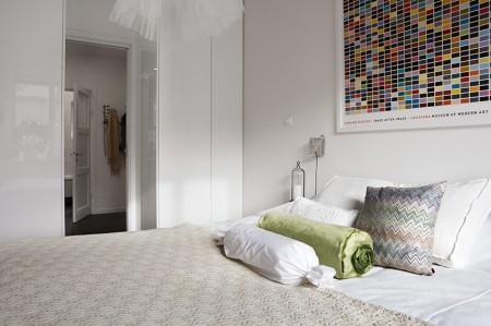 sillas de diseño silla hormiga blanca arne jacobsen rocking chair eames mini piso decoración mecedora eames lámparas de diseño lampara tul estilo nórdico estilo escandinavo diseño de interiores decorar espacios pequeños decorar casas decoración salones decoración pisos pequeños decoración nórdica decoración escandinava decoración en blanco decoración dormotorios cocinas pequeñas decoración cocinas modernas cocinas blancas 