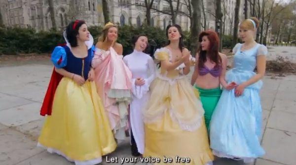 Princesa Leia está aprendiendo a ser una más de las princesas de Disney #Video #Humor