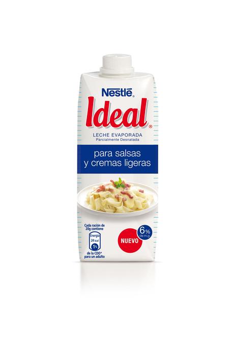 Postre sencillo de limón y coulis de frambuesa con Ideal Postre sencillo de limón y coulis de frambuesa con Ideal