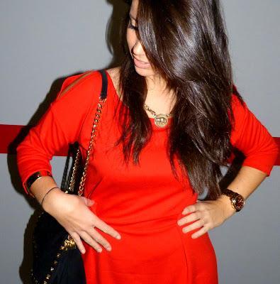 Red dress& Happybirthday babys