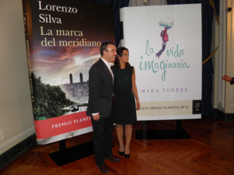 Lorenzo Silva y Mara Torres ganadores del Planeta 2012