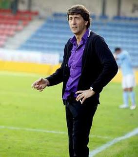 PATXI SALINAS, ENTRENADOR DEL MELITA DE MALTA