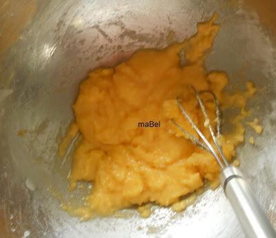 Pestiños de confiteria rellenos de crema pastelera