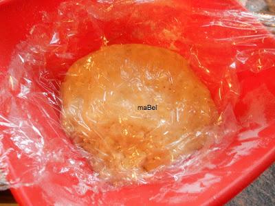 Pestiños de confiteria rellenos de crema pastelera