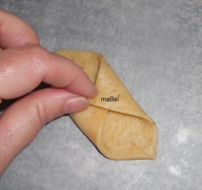 Pestiños de confiteria rellenos de crema pastelera