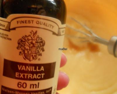 Pestiños de confiteria rellenos de crema pastelera