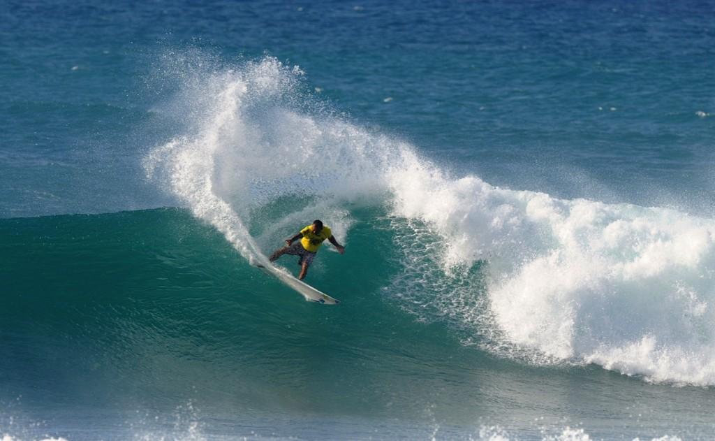 Sunny Garcia gana el HIC PRO Sunset Beach 2012