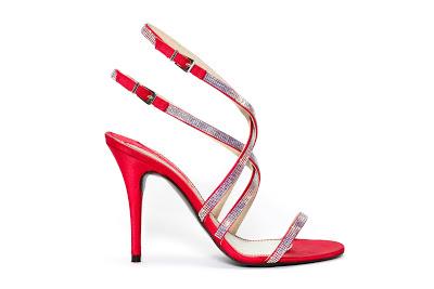 SERENA WHITEHAVEN UNA NUEVA ESTRELLA EN LA CONSTELACIÓN DEL CALZADO DE LUJO.