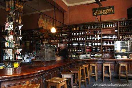 laviejaesquina2 Mercedes: picada, asado y pulpería