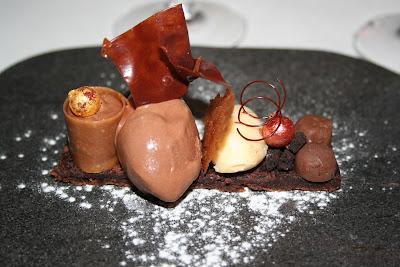 TAPAS&BLOGS; RESTAURANTE COQUE