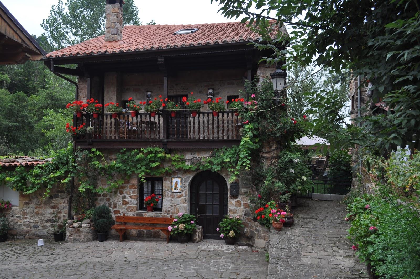 UN PASEO POR EL VALLE DE CABUÉRNIGA (CANTABRIA)