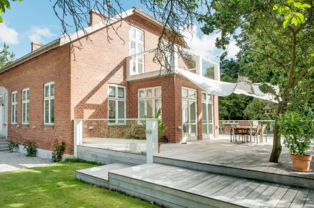 vigas de madera tarima flotante tarima suelos nórdicos suelos laminados suelos de madera para terrazas suelo de madera exterior parquet parket estilo nórdico estilo escandinavo diseño pisos diseño de interiores decoración super casas decoración sueca decoración nórdica decoracion navidad nordica decoracion interiores pisos antiguos decoración estilo nórdico decoracion en pisos decoración de interiores cocinas modernas cocinas blancas cocina ultramoderan casas y decoracion casas nórdicas 