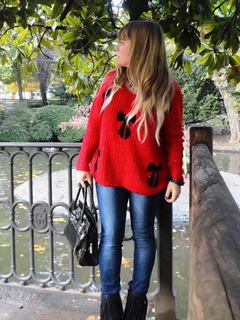 RED SWEATER