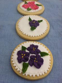 GALLETAS CON VIOLETAS