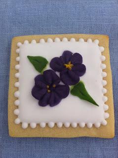 GALLETAS CON VIOLETAS