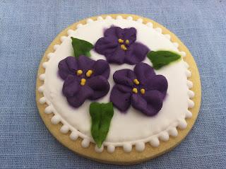 GALLETAS CON VIOLETAS