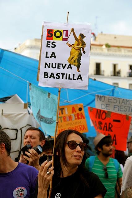 Plaza Solución: la rebelión de las palabras