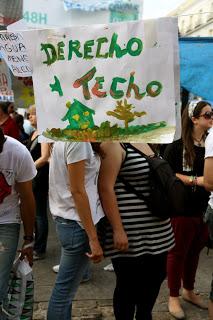 Plaza Solución: la rebelión de las palabras