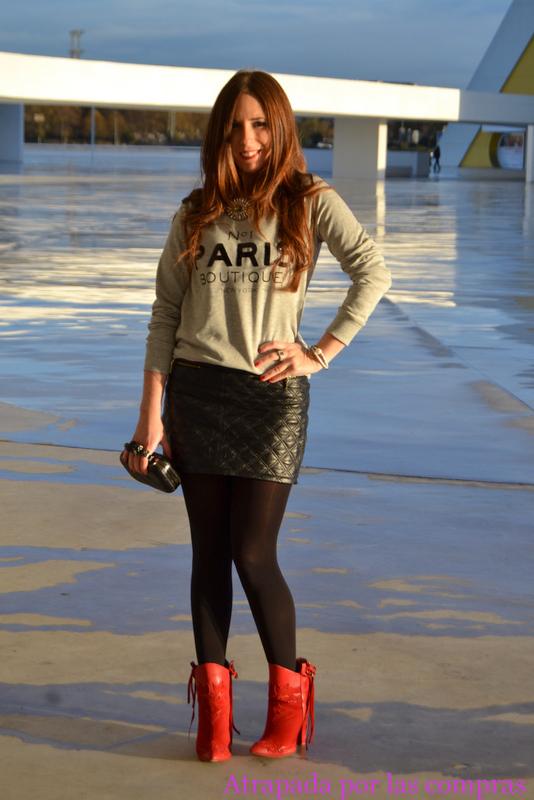 MINIFALDA ACOLCHADA & SUDADERA