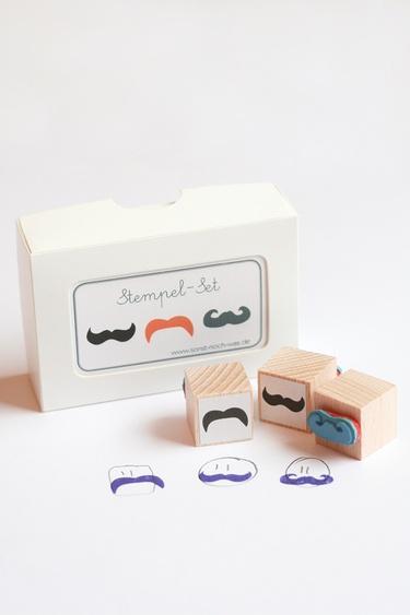 Movember, el mes del bigote