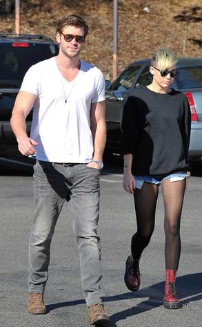 Los pantalones de Miley Cyrus… ¡Cada vez son más cortos!