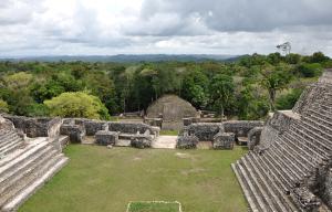 La importancia del agua en el auge y declive de la cultura Maya