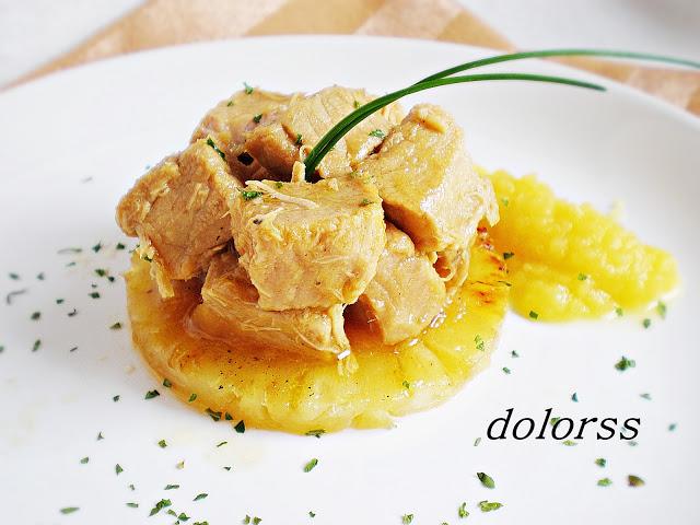 Timbal de carne de cerdo con piña