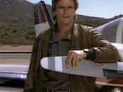 MacGyver, gran pantalla mano James