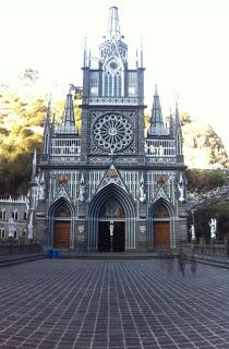 Ipiales (Colombia) - El Santuario de Las Lajas