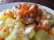 Recetas rápidas: Patatas pollo mayonesa cebolla roja rábano