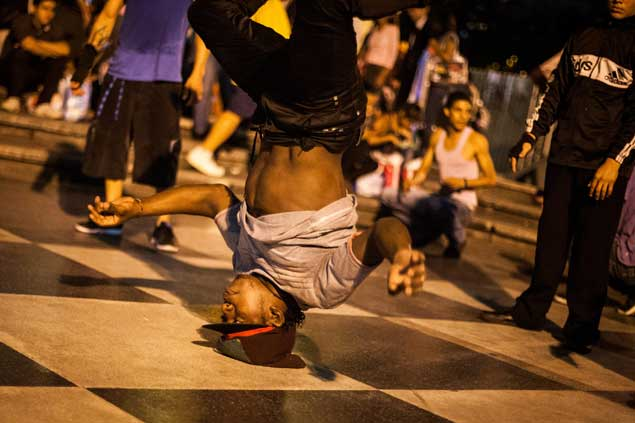 Breakdancers toman Chacaíto