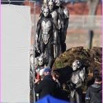 FFN-Hemsworth_Chris_FLYNETUK_111412-50944281-BorderMaker