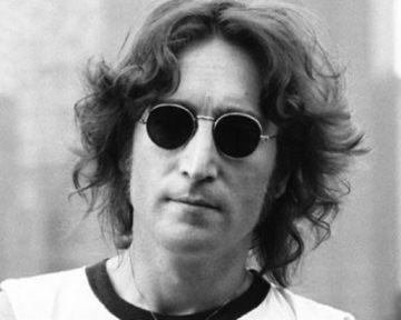 20121115011511-john-lennon-14-11-12.jpg