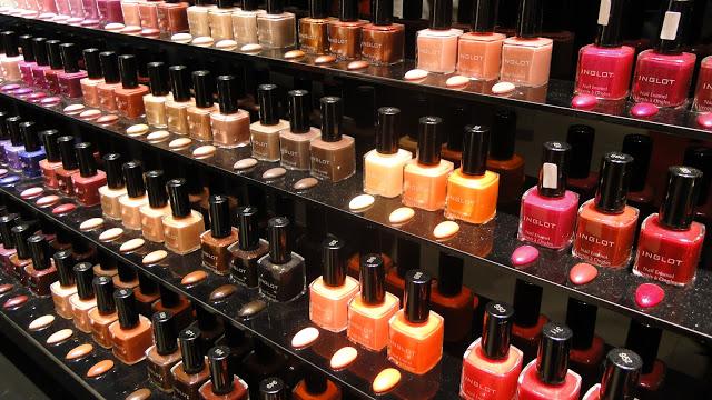 ¿qué harías con tantos esmaltes?