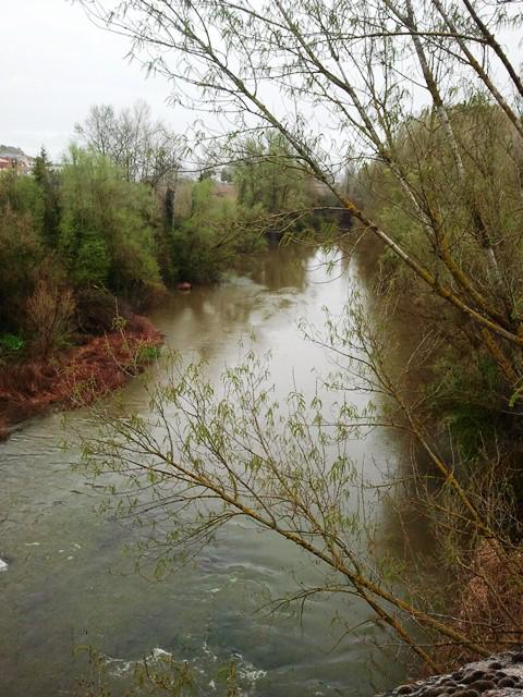 La sombra del Castillo de Peñafiel es mucho menos famosa que su silueta, es lo que le pasa a las sombras…
