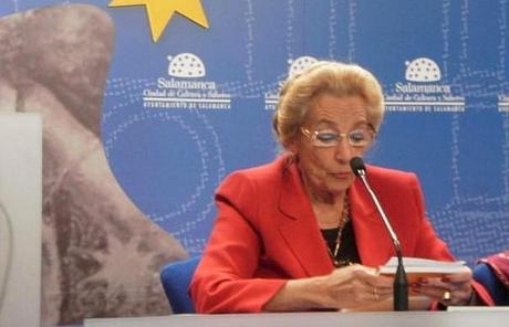 Pilar Fdez. Labrador:  “No hay forma más viva de política que la acción social”