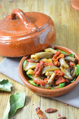 Guiso de Setas picantes con tomate deshidratado