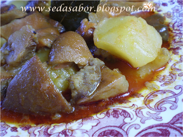 Guisado de níscalos con patatas y chorizo