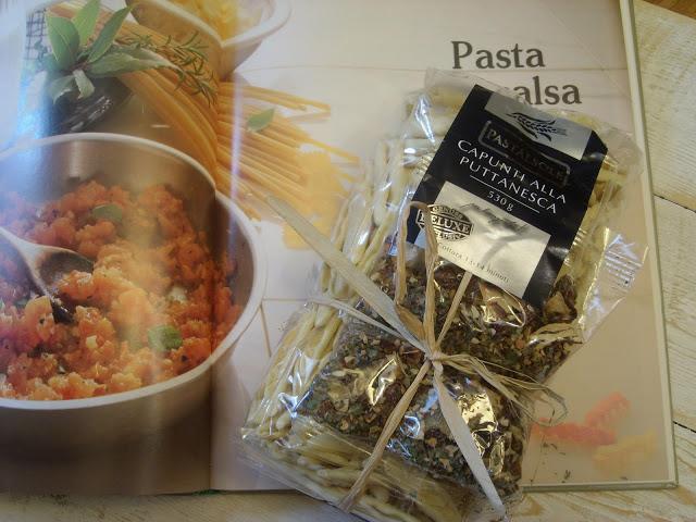 CAPUNTI ALLA PUTTANESCA