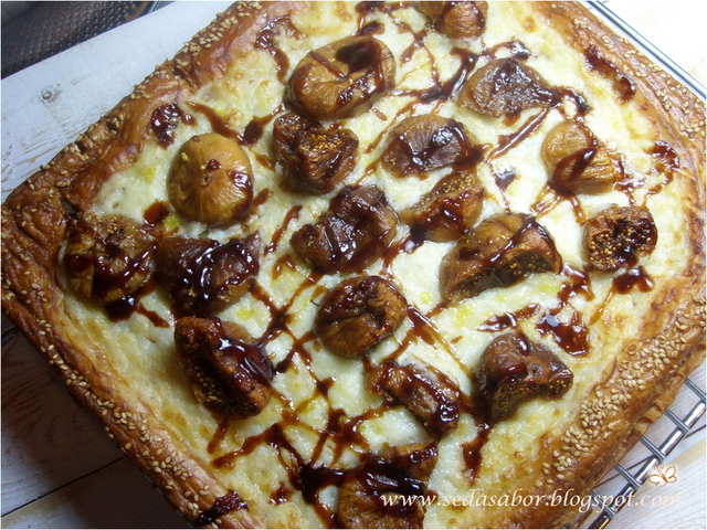 Gallete de higos, aceto y queso de cabra