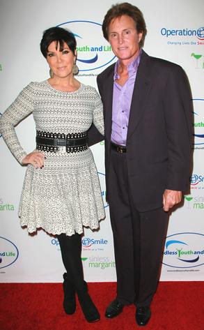 Aseguran que Kris Jenner terminaría su matrimonio de 21 años con Bruce Jenner.