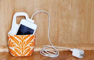 PRACTICO PORTACARGADOR DE TELEFONO