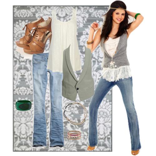 Look casual de Selena Gomez. Fotos