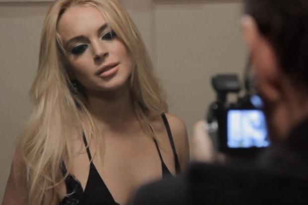 Lindsay Lohan protagoniza videoclip de R.E.M