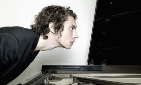 Francesco Tristano - Pianista-deejay