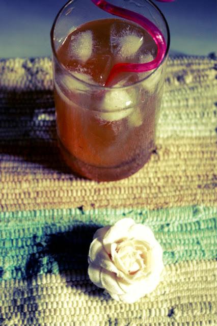 Green iced tea for SUMMER