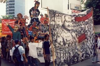 Los colmillos de la planta de arroz